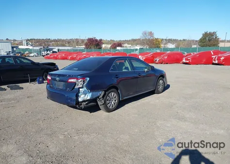 2012 Toyota Camry Le z USA, uszkodzony, nr VIN 4T1BF1FK6CU583771